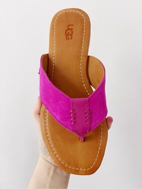 UGG Women’s Hot Pink Suede Thong Sandals